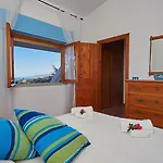 Dimora Hermosa Altavilla Milicia Palermo *